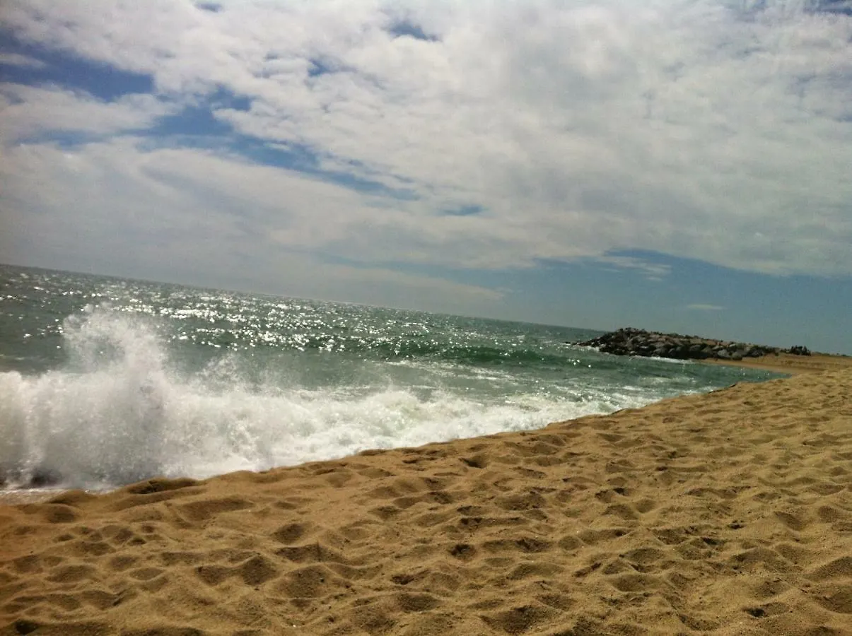 Oasis Near Barcelona Pool Tennis Beach Sant Andreu de Llavaneres Espagne